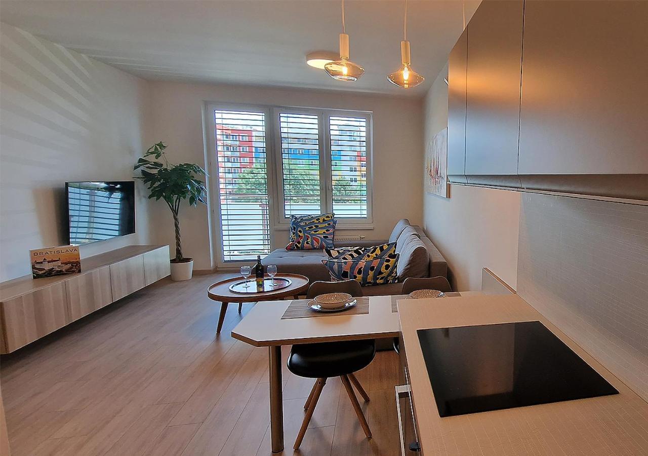 Luxury Grand By Bratislavatrip Apartmán Bratislava