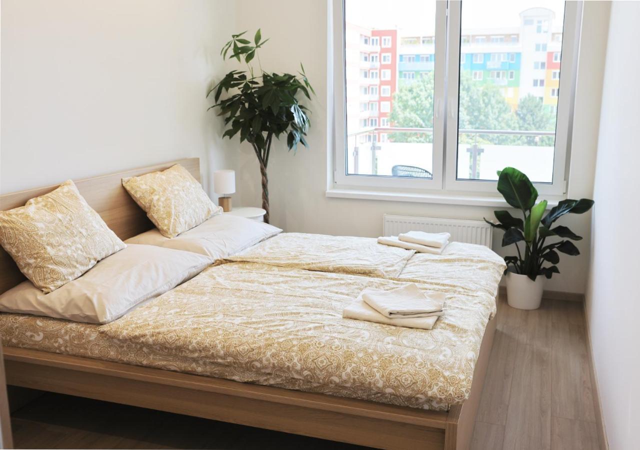 Luxury Grand By Bratislavatrip Appartement *